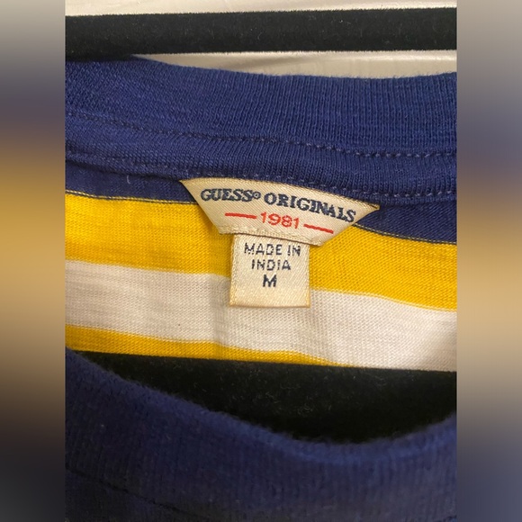 Guess crop T-shirt - Picture 3 of 3